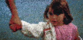 Illustration for article titled Christian Faur's Crayon Art Will Make You Cross-Eyed
